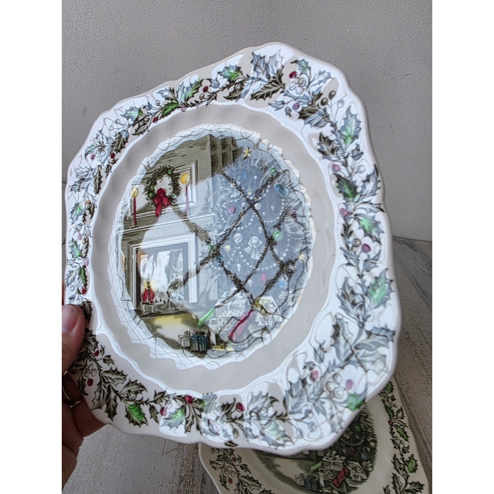 Vintage Johnson bros Merry Christmas salad dessert plate tree fireplace Holly - Picture 6 of 8